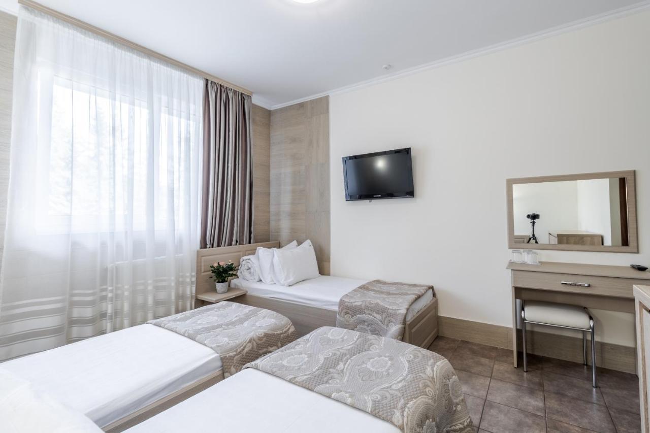 Hotel Adrenalin Dragobrat Luaran gambar
