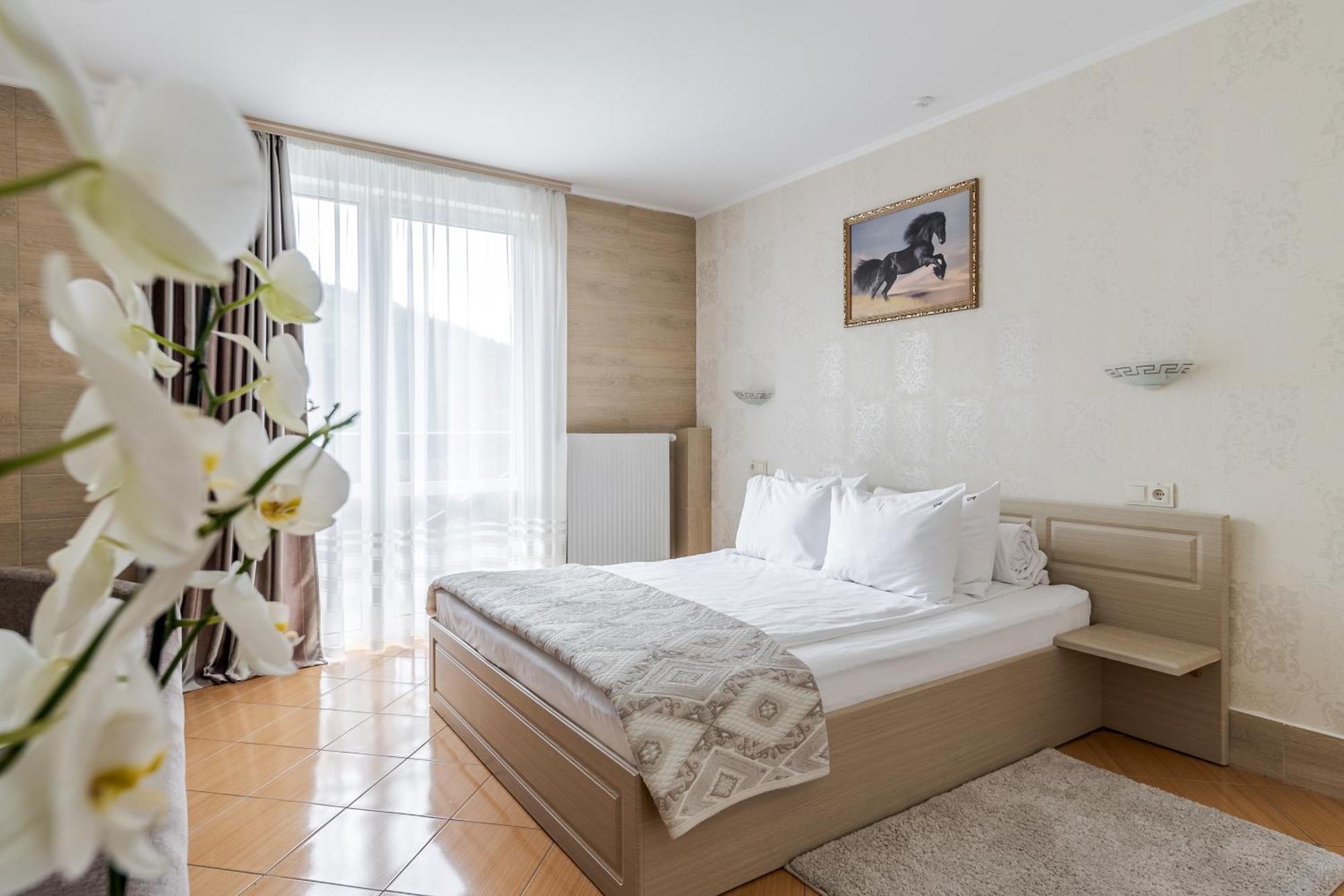 Hotel Adrenalin Dragobrat Luaran gambar